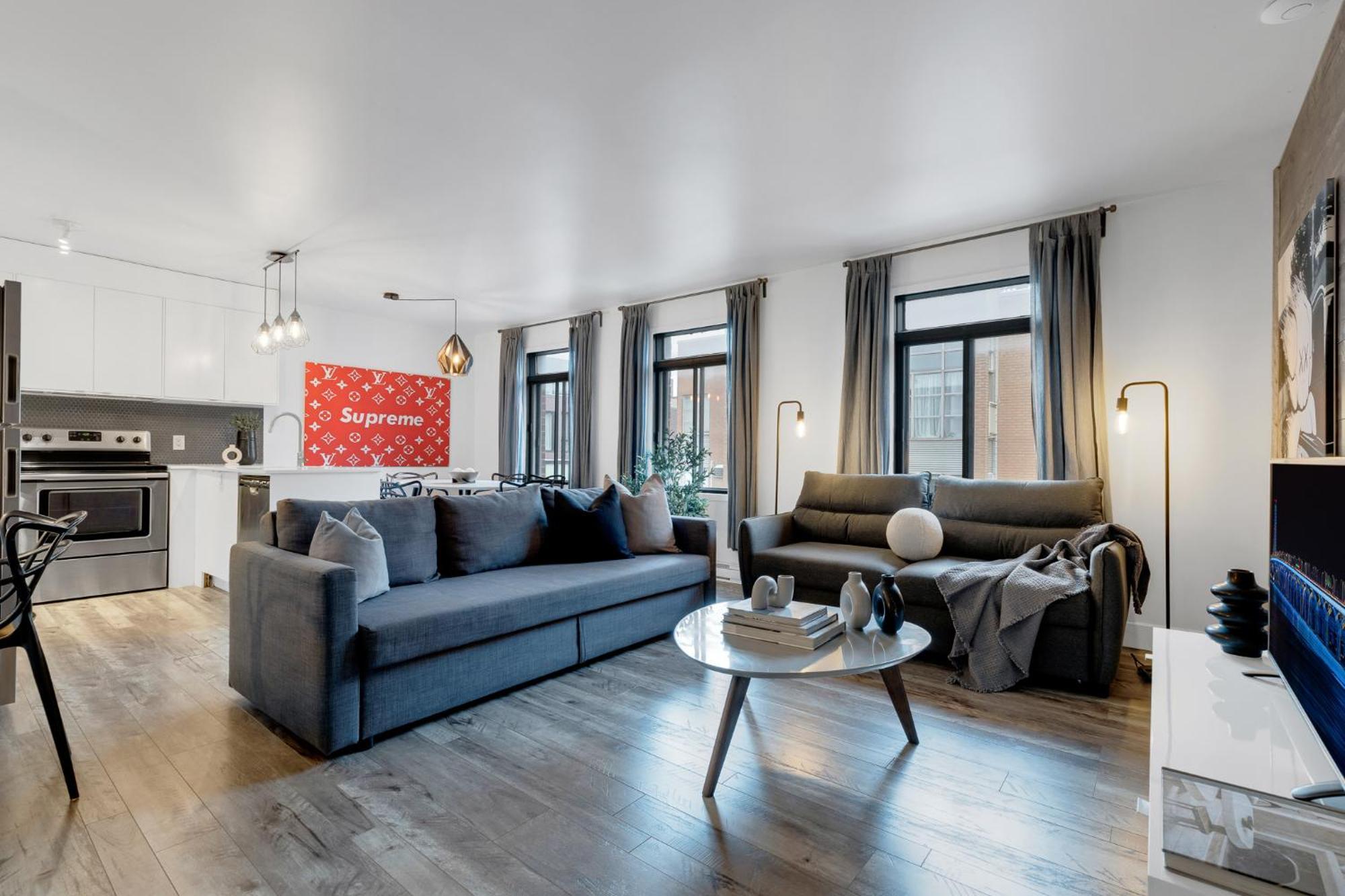 Liv Mtl Urban Aparthotel Монреал Екстериор снимка