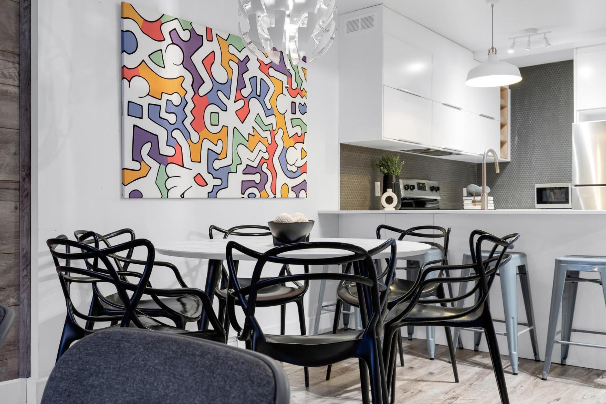 Liv Mtl Urban Aparthotel Монреал Екстериор снимка