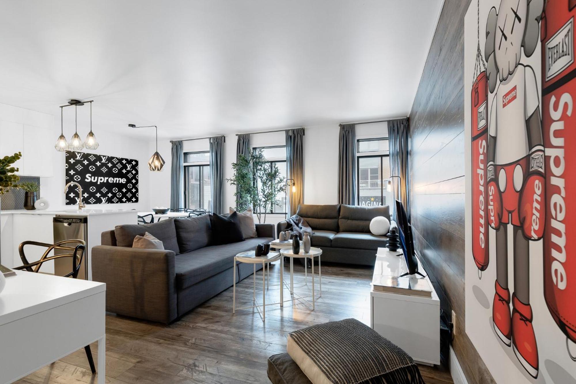 Liv Mtl Urban Aparthotel Монреал Екстериор снимка