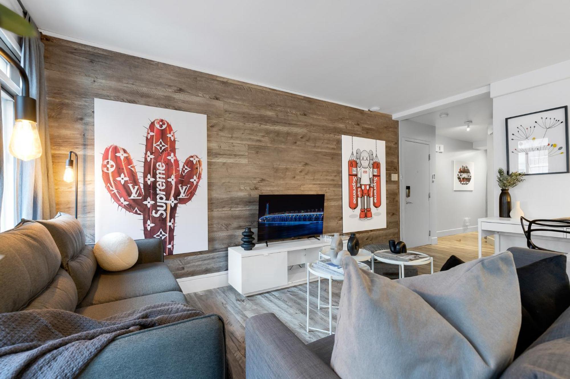 Liv Mtl Urban Aparthotel Монреал Екстериор снимка
