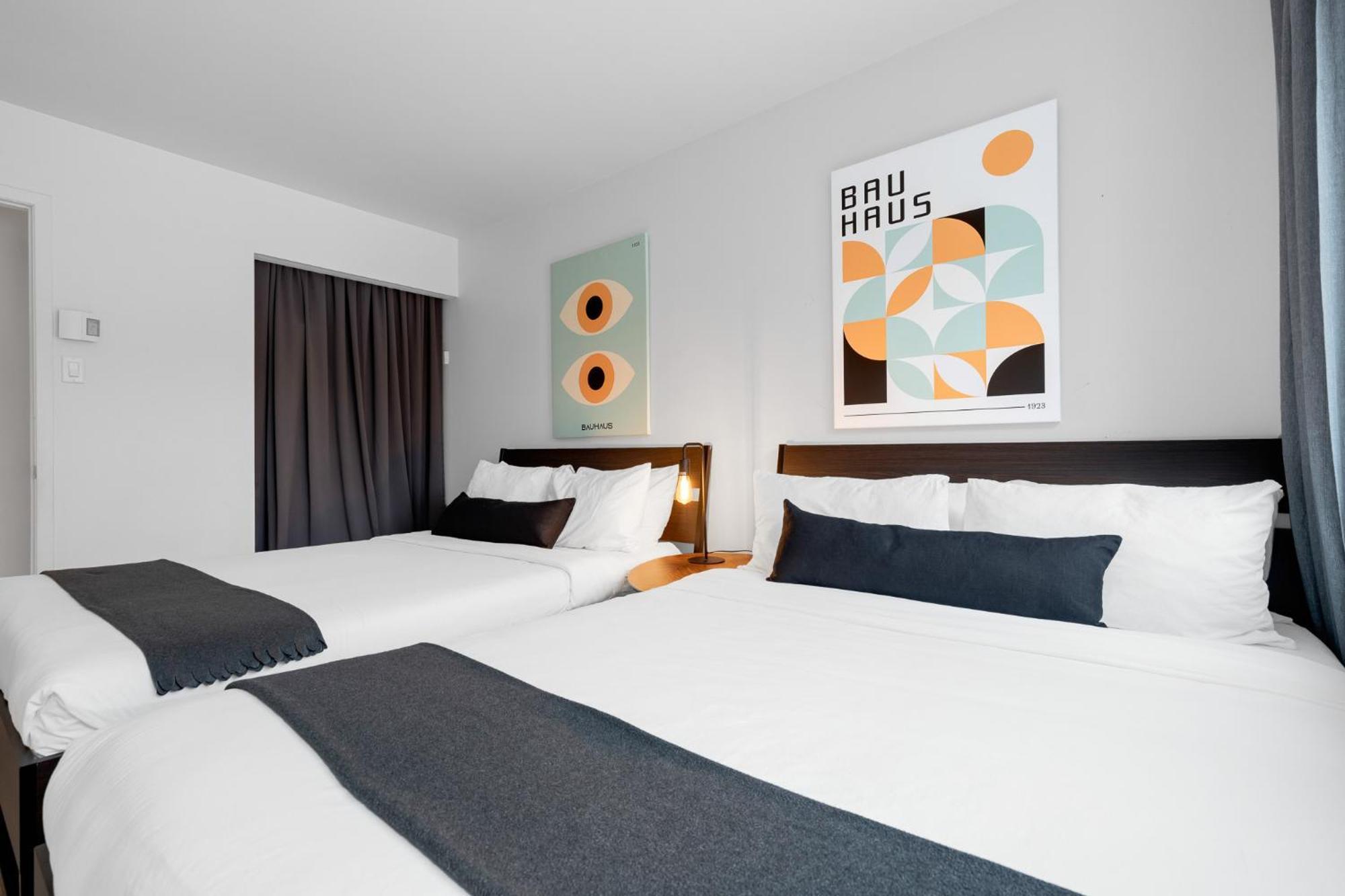 Liv Mtl Urban Aparthotel Монреал Екстериор снимка